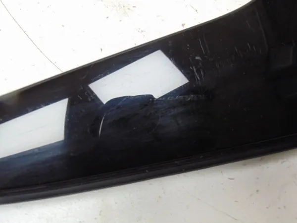 Spoiler OEM 3J0827940C041 - Noir brillant, Occasion image 8