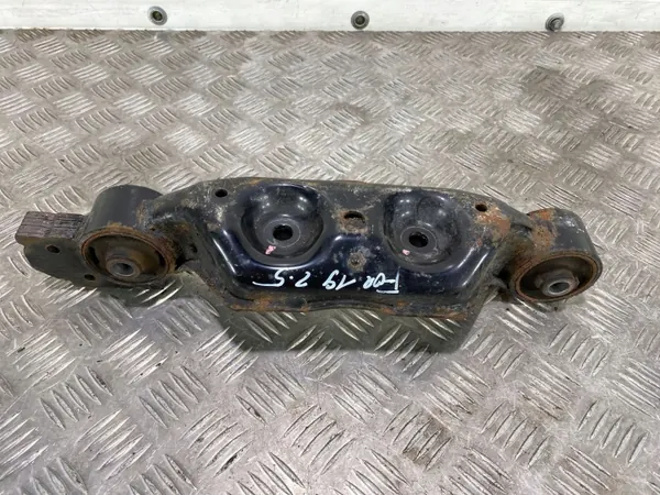Support Différentiel Arrière Subaru OE OEM FBZ22143 - Occasion image 3