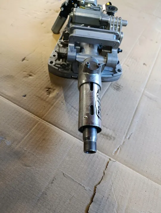 Elektrisk styrkolonn MERCEDES GLK X204 A2044603716 image 5