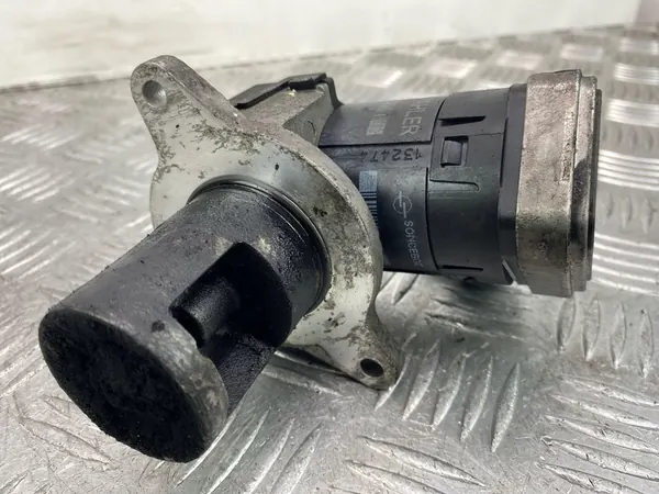 Válvula EGR Mercedes W169 2.2 CDI 00005320C2 image 2