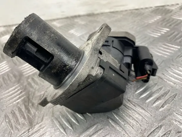 Válvula EGR Mercedes W169 2.2 CDI 00005320C2 image 5