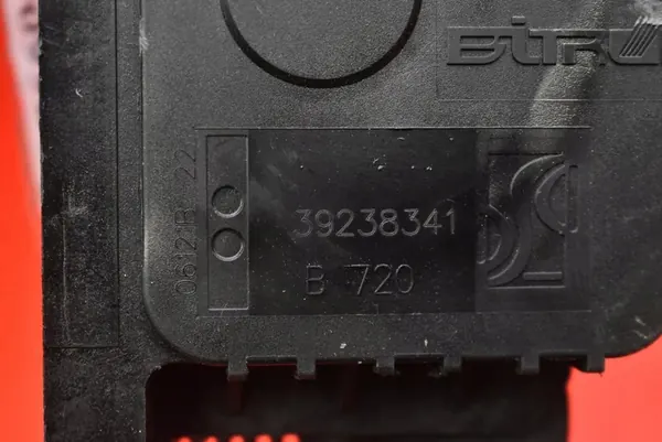 Drosselklappenpositionssensor Opel Corsa E 1.4 39238341 image 8