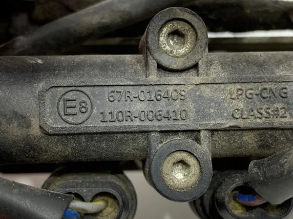 OEM 67R-016409 Gaspritze - Gebrauchte Gasinjektor image 5