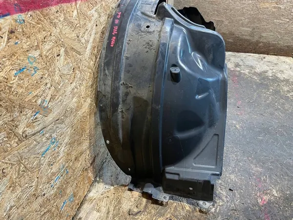 Nissan Juke I 1 F15 10-19 Left Front Wheel Arch image 2