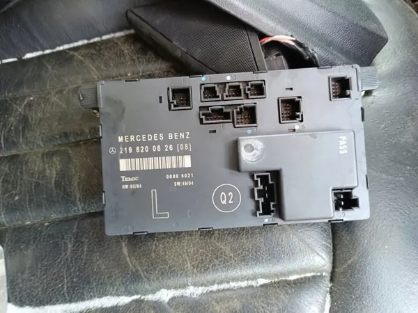 Module de porte OEM 2198200626 gauche avant image 2