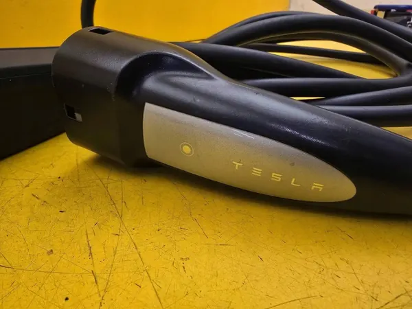 Tesla Model 3 laadkabel OEM 1121254 00 E image 4