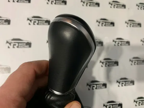 Pomo de palanca OEM 2406370 para BMW 5 G30 G31 image 4