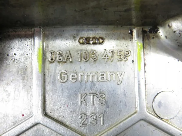 Couvercle de soupape OEM 06A103475P - Audi OE image 3