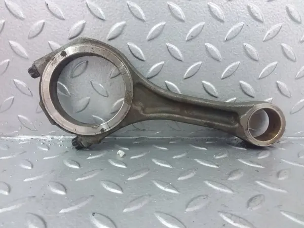 Biela Audi OE usado OEM 059701R image 3