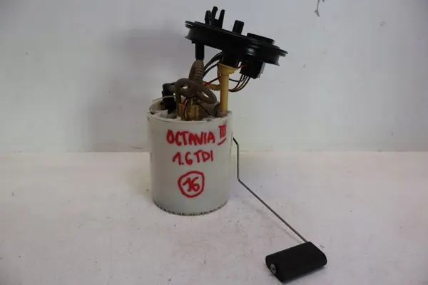 Pompe à carburant Skoda Octavia III OEM 5Q0919050AD image 2