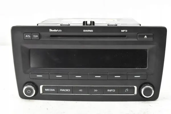 Radio Skoda OEM 1Z0035161F CD MP3 pour Octavia II image 2