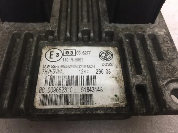 Fiat Grande Punto ECU IAW 5SF8.P2 51843148 - Valmis image 3