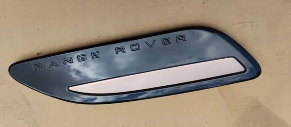 Kylargrilltrimskydd vänster OEM J8A2-16C629-AC Range Rover Velar image 2