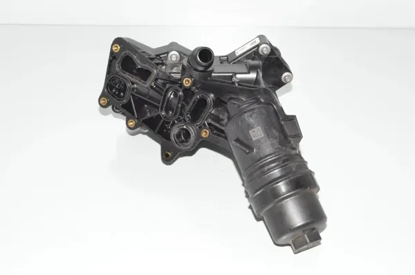 BMW X7 Oljekylare OEM 8597366 - 3.0L Diesel 2019 image 3