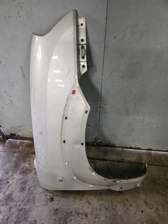 Hyundai OE 66321-2E130 skärm image 2