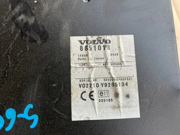 Volvo CD-vaihtaja OEM 9452079 8651018 S60:lle image 4