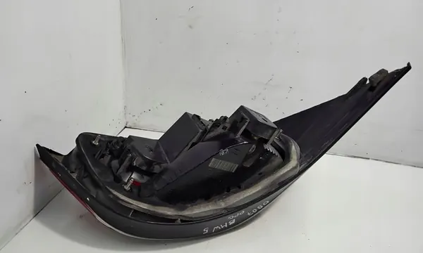 Luz trasera derecha BMW 5 (E60) 6923306 image 3