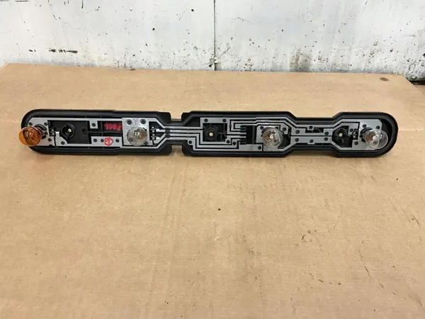 Soquete de lâmpada traseira Renault Master OEM 171098-00 Lado direito image 2