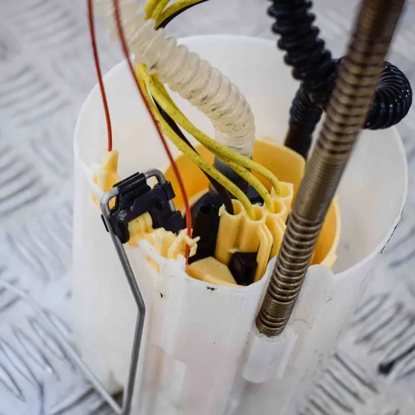 Bomba de combustível Nissan Qashqai II (J11) OEM 170404EA0A0580203311 image 2