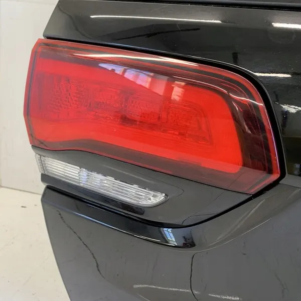 Porta traseira Jeep Grand Cherokee IV WK2 SRT 2018 PXJ image 6