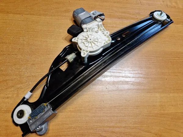 Mecanismo de janela traseira direita BMW 5 E60 E61 7034388 image 6