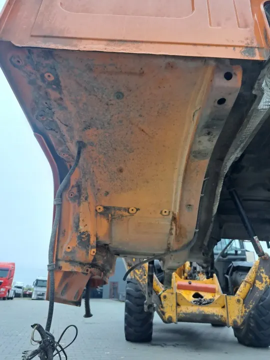 Begagnad daghytt OEM KOMPLETNA DZIENNA VOLVO FL 6 00-06 image 9