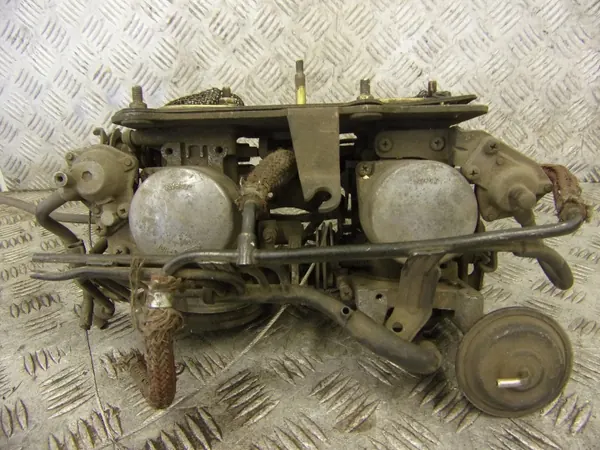 HONDA OEM Vergaser für CB 400 - Gebraucht image 4