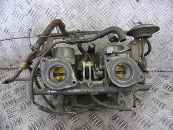 HONDA OEM Vergaser für CB 400 - Gebraucht image 6