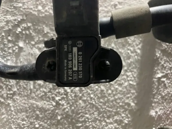 Vakuumschlauch Porsche Panamera 970 97035557742 image 4