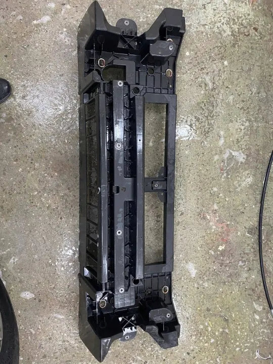 Refuerzo Parachoques Delantero Iveco Daily Lift OEM 05802316030 image 3