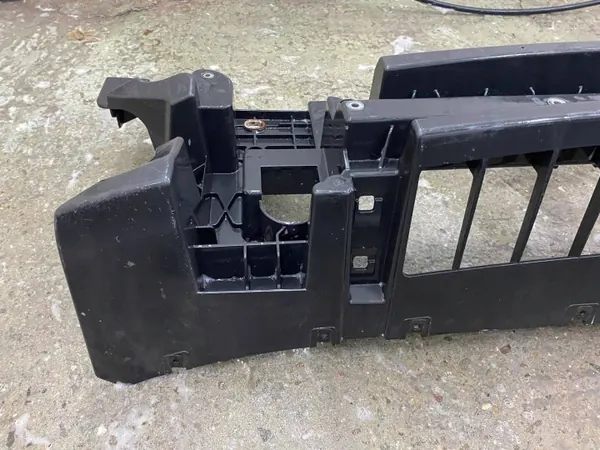 Refuerzo Parachoques Delantero Iveco Daily Lift OEM 05802316030 image 6