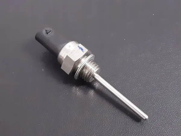 Fuel Temperature Sensor OEM 284542M415 for Hyundai i20 image 2