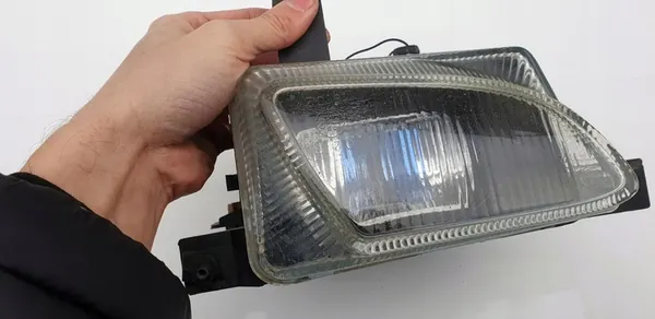 Opel Astra G II Bertone Coupe Farol de Neblina Direito OEM KD4044 image 5