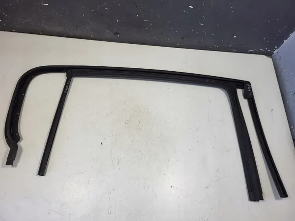Joint de porte arrière droit OEM 9677887480 Peugeot 308 II image 8
