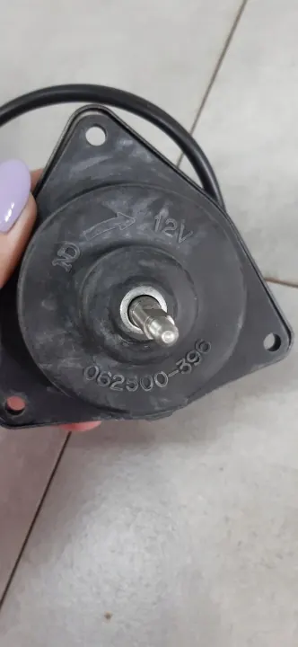 Suzuki Swift Radiatorventilatormotor OEM 17120-82000 image 5