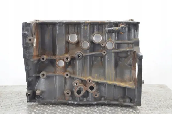 Hyundai ix35 Motorblock OEM 211002F000 - Gebraucht image 2