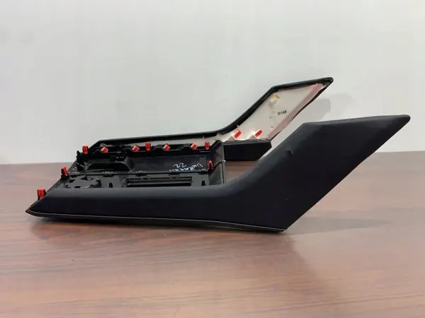 Begagnad Mitsubishi OE ramspak OEM 8010A494 image 5