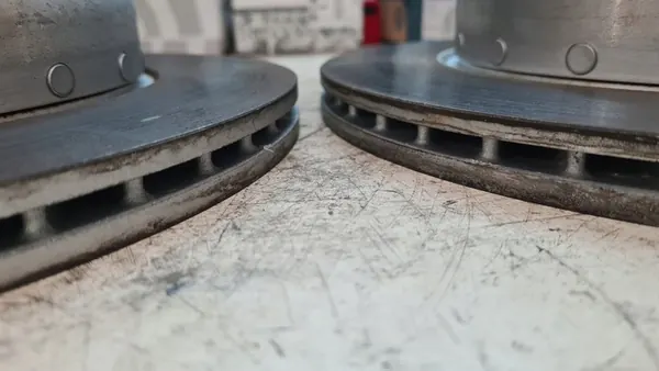 Discos de Freio 330mm e Pastilhas Traseiras BMW 3 G20 X5 G05 X6 G06 OEM image 10