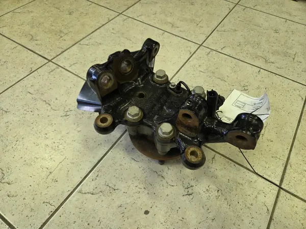 Pivot avant droit Ford Mustang VI OEM JR3C3K170A image 3