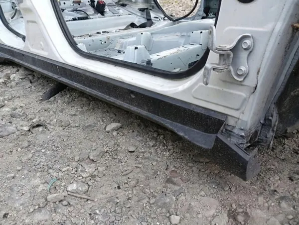 Pilar Central Derecho OEM 490030 Toyota C-HR 2016-2019 image 5