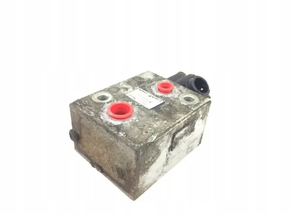 Volvo Achsanhebventil OEM 21083662 für Markierungsachse image 3