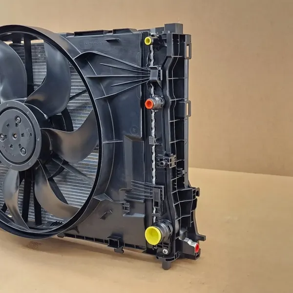 Compleet Koelventilator Mercedes C-Klasse W205 S205 A205 C205 image 2