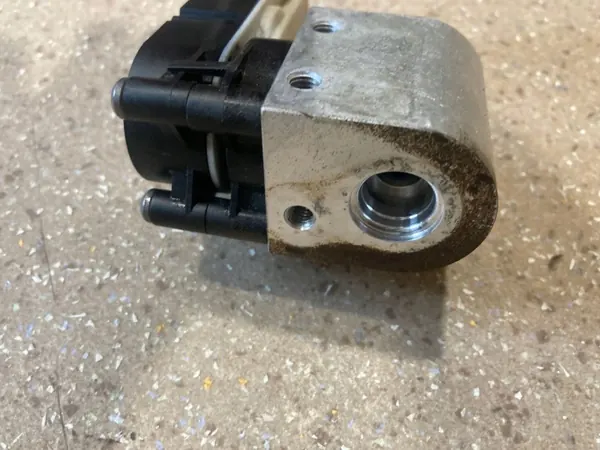 Válvula de expansão AC Hyundai Ioniq 5 OEM 976R2GI500 image 3