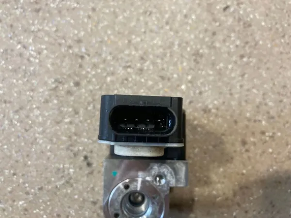Válvula de expansão AC Hyundai Ioniq 5 OEM 976R2GI500 image 4