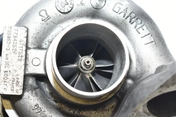 Turbo usado OEM 7794252 para BMW Serie 7 4.4L image 5