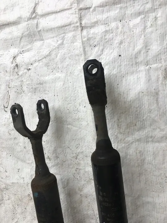 Ammortizzatore anteriore VW PASSAT B5 1.9L diesel 3B0413031AB image 4