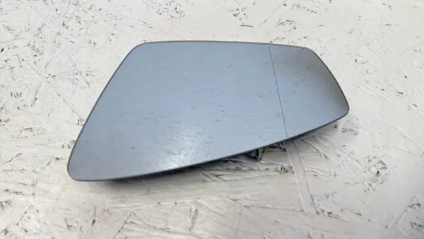 VW TIGUAN II Oikea Peili-Insertti OEM 5NA857522A image 3