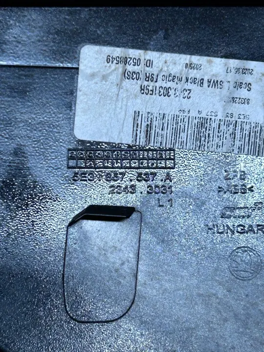 Cache rétroviseur gauche Skoda Octavia IV OEM 5E3857537A image 3