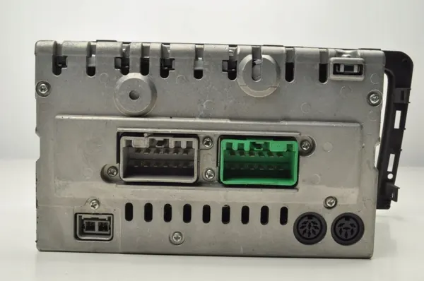 Radio HU-650 OEM 30745812 voor Volvo S60 V70 XC70 image 10