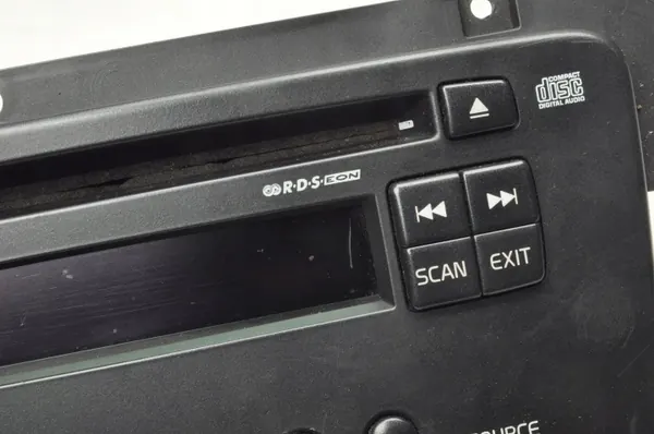 Radio HU-650 OEM 30745812 voor Volvo S60 V70 XC70 image 7